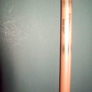 KARDASHIAN BEAUTY LIP CRAYON BRAND NEW SEALED